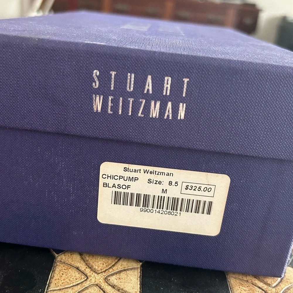 NIB RARE Stuart Weitzman Black Soft Patent Leather Kitten Heel Chic Pumps 8.5